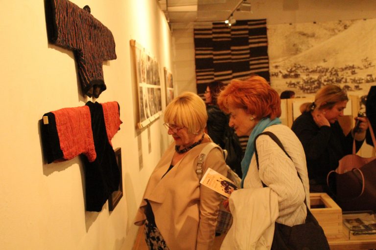 CU TENDA exhibition: Stories with Aromanians